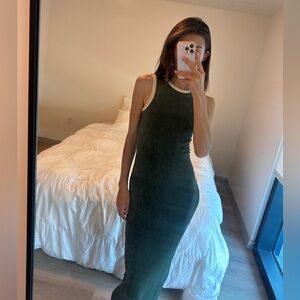 Lioness 97 maxi dress in forest size S